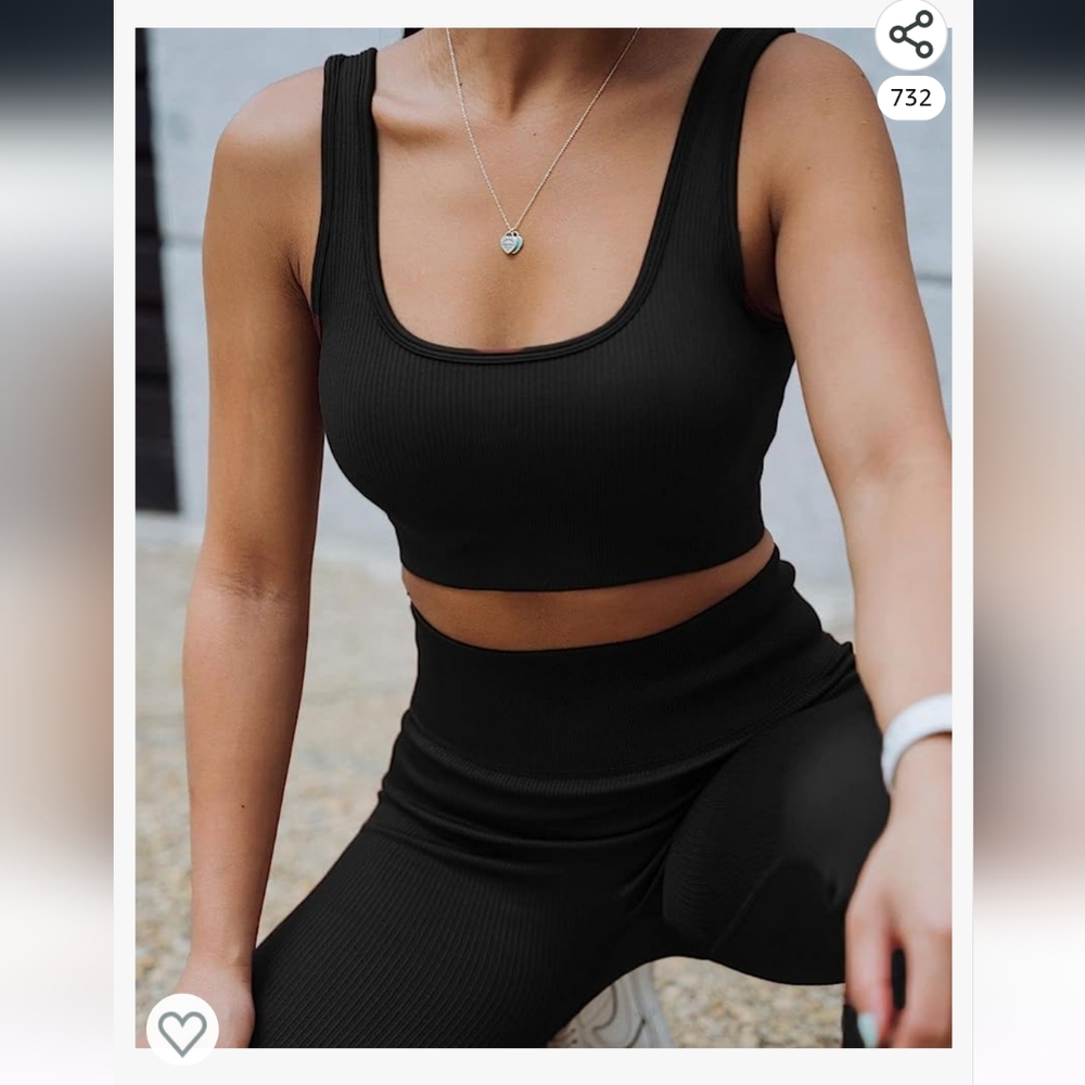 Medium Black Two Piece Yoga Workout Set